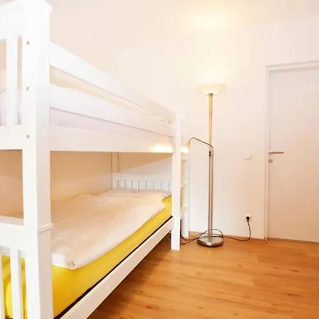Apartman Sonnige Mit Balkon In Ruhelage