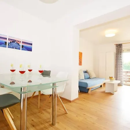 Apartman Sonnige Mit Balkon In Ruhelage Villach